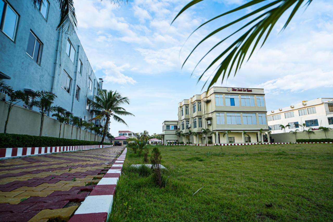 Silver Sand Eco Resort !! Beachfront !! With Biggest Pool And Huge Open Area !! Ideal For Weddings !! Couple Friendly !! Мандармани Экстерьер фото